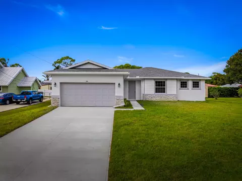 7609 Santa Clara Blvd, Fort Pierce, FL 34951