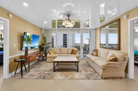 336 Golfview Rd #704, North Palm Beach, FL 33408