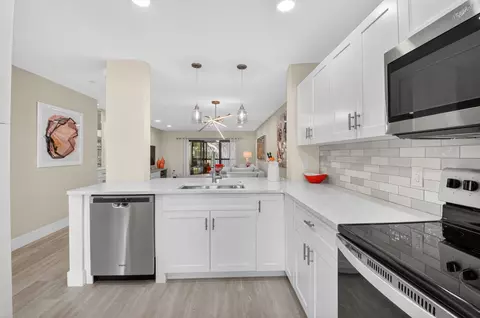 17 Stratford Dr #D, Boynton Beach, FL 33436