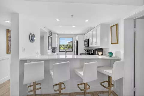 1901 Marina Isle Way #304, Jupiter, FL 33477
