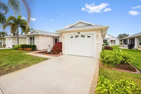6001 Adonidia Pl, Fort Pierce, FL 34982