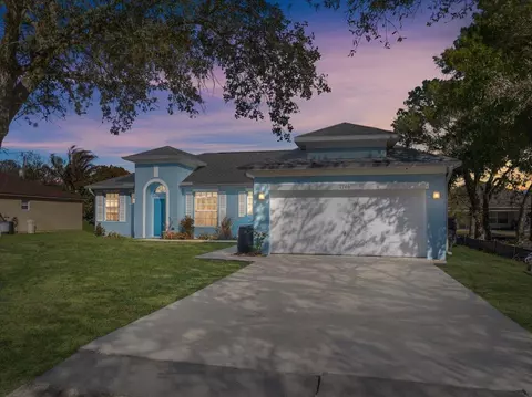 7746 104th Ct, Vero Beach, FL 32967