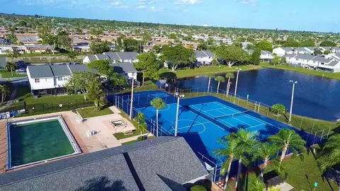 6604 Dockside Cir #6604, Greenacres, FL 33463