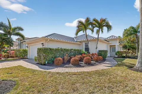 3634 NW Deer Oak Dr, Jensen Beach, FL 34957
