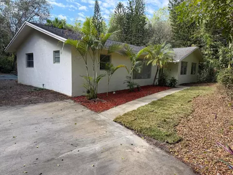 16556 Rustic Rd, Wellington, FL 33470
