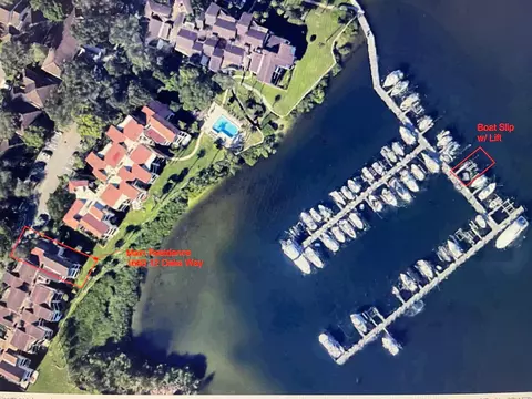 1660 Twelve Oaks Way #106 & 50 FT DOCK, North Palm Beach, FL 33408
