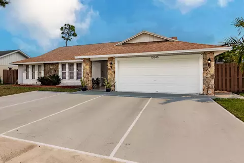 13545 Exotica Ln, Wellington, FL 33414