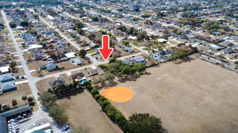 631 SW Montana Ter, Port St Lucie, FL 34953