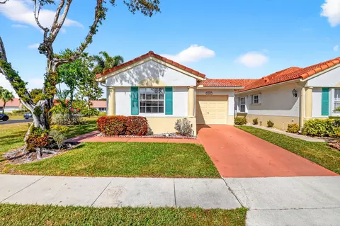 6143 Floral Lakes Dr, Delray Beach, FL 33484