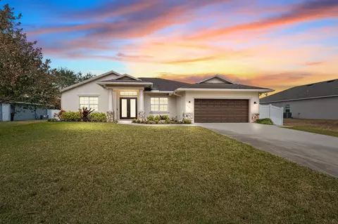 1411 SW Hackensack Ave, Port Saint Lucie, FL 34953
