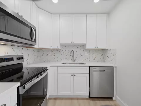 699 Flanders O, Delray Beach, FL 33484