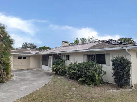 142 N Naranja Ave, Port Saint Lucie, FL 34983
