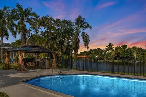 12725 Kingsway Rd, Wellington, FL 33414