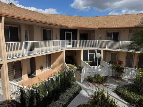7287 S Devon Dr #109, Tamarac, FL 33321