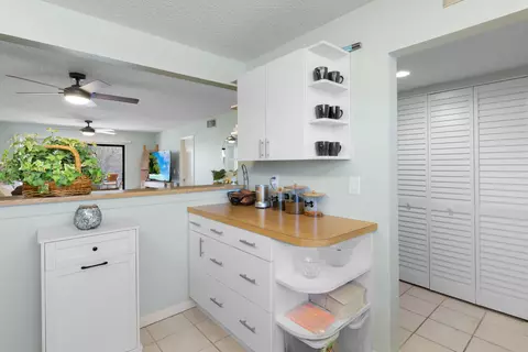 Other - 1270 SE Parkview Pl #B5, Stuart, FL 34994 photo 2 of 2