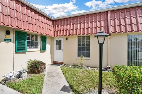 770 Nantucket Cir, Lake Worth, FL 33467