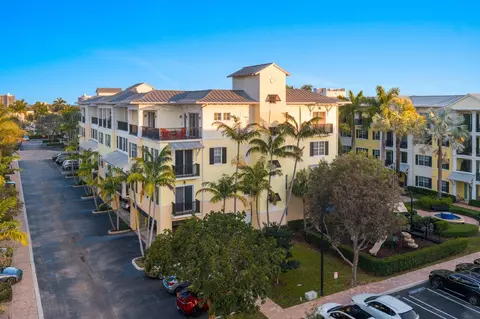 226 N Latitude Cir #203, Delray Beach, FL 33483