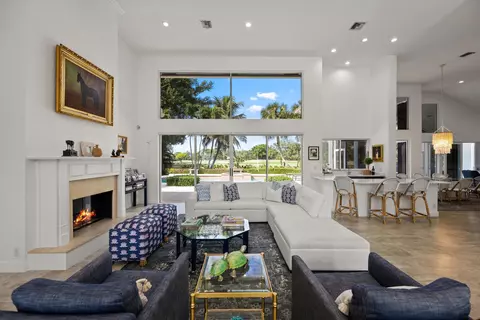 1362 Breakers West Blvd, West Palm Beach, FL 33411