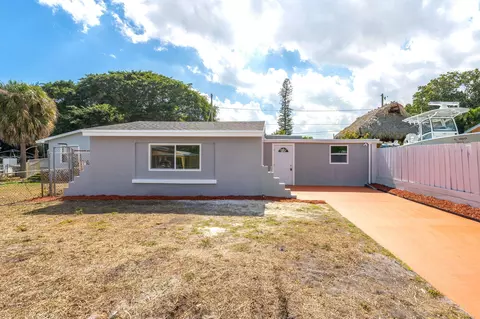 1206 S Ridge Rd, Lake Worth, FL 33462