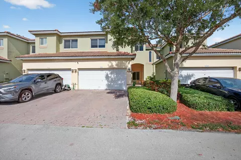 2332 SE 16th Ter, Homestead, FL 33035