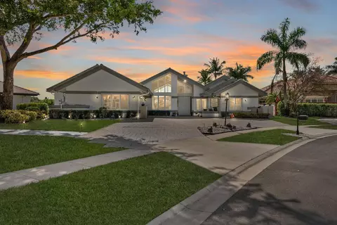 10722 Kirkaldy Ln, Boca Raton, FL 33498
