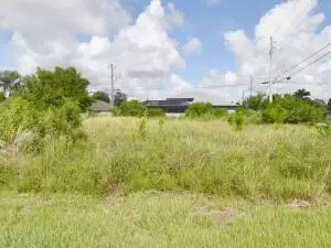 3244 SW Hambrick St, Port St Lucie, FL 34953
