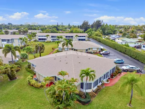 308 NE 17th Ave #2, Boynton Beach, FL 33435