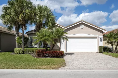 12293 Laguna Valley Ter, Boynton Beach, FL 33473