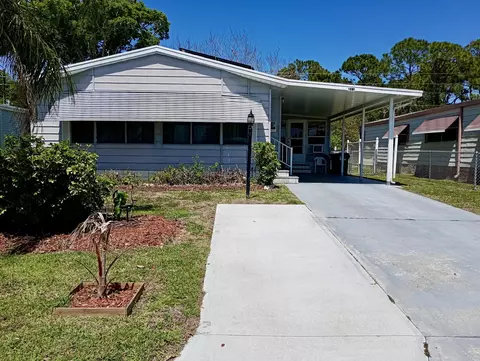 1331 Barefoot Cir, Barefoot Bay, FL 32976