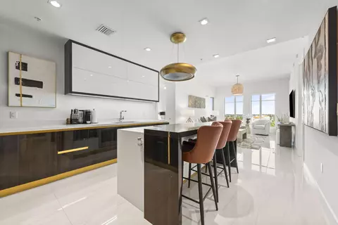 155 E Boca Raton Rd #919, Boca Raton, FL 33432