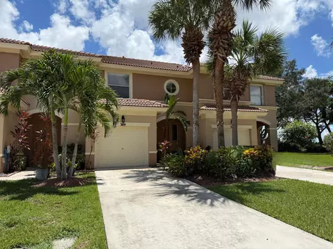369 River Bluff Ln, Royal Palm Beach, FL 33411