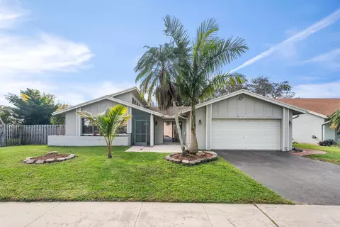 3301 NW 97th Ter, Sunrise, FL 33351