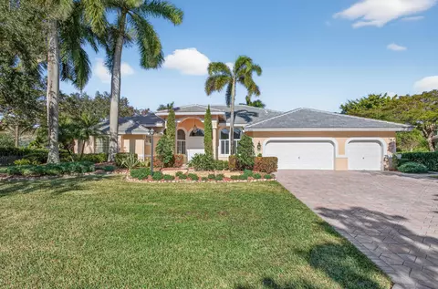 6855 NW 102nd Ln, Parkland, FL 33076