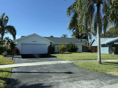 9453 Burlington Pl, Boca Raton, FL 33434