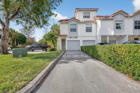 2044 Alta Meadows Ln #1801, Delray Beach, FL 33444