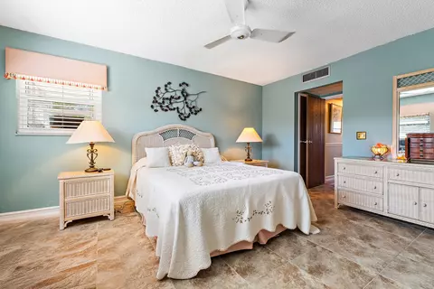 Bedroom - 2950 SE Ocean Blvd #135-8, Stuart, FL 34996 photo 1 of 4