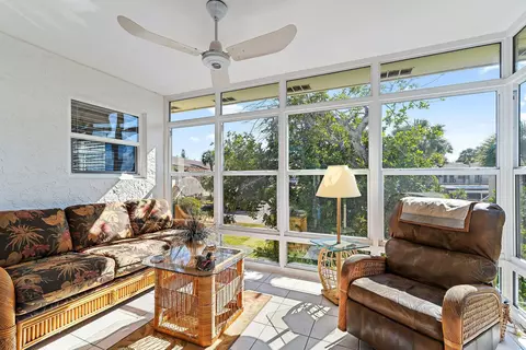 Exterior - 2950 SE Ocean Blvd #135-8, Stuart, FL 34996 photo 2 of 6