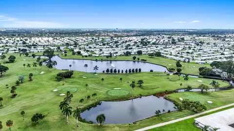 514 SW 20th St, Boynton Beach, FL 33426