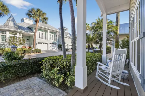 Exterior - 154 Jupiter Key Rd, Jupiter, FL 33477 photo 2 of 12