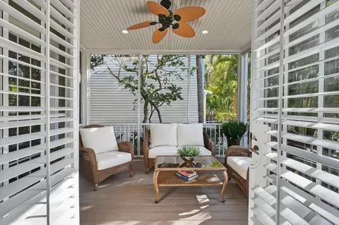 Exterior - 154 Jupiter Key Rd, Jupiter, FL 33477 photo 3 of 12