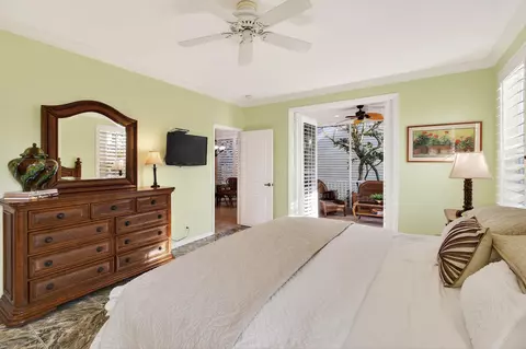 Bedroom - 154 Jupiter Key Rd, Jupiter, FL 33477 photo 3 of 7