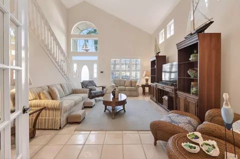 Living - 154 Jupiter Key Rd, Jupiter, FL 33477 photo 2 of 2