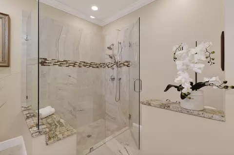 Bath - 154 Jupiter Key Rd, Jupiter, FL 33477 photo 4 of 5