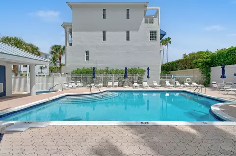 Exterior - 154 Jupiter Key Rd, Jupiter, FL 33477 photo 7 of 12