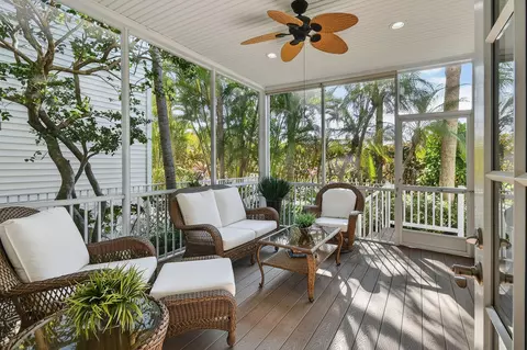 Exterior - 154 Jupiter Key Rd, Jupiter, FL 33477 photo 5 of 12