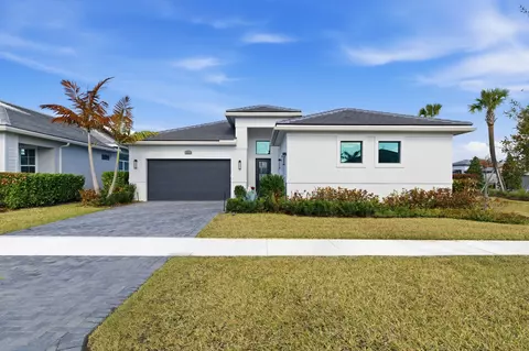 10212 SW Latium Way, Port Saint Lucie, FL 34987