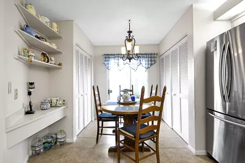 Dining - 6198 Riverwalk Ln #2, Jupiter, FL 33458 photo 1 of 3