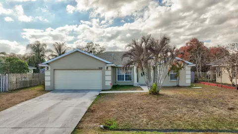 1534 SW Hutchins St, Port Saint Lucie, FL 34983