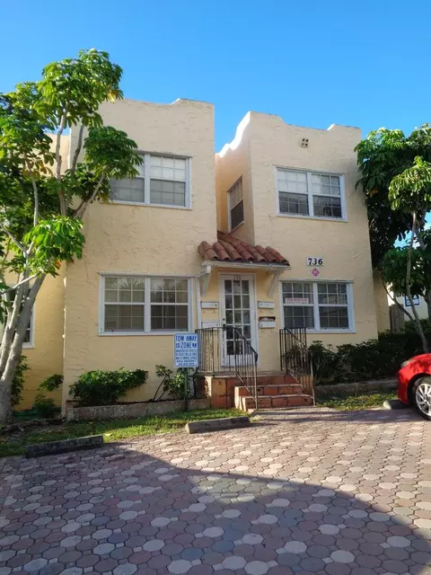 736 Omar Rd, West Palm Beach, FL 33405