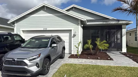777 SE Bloomfield Rd SE, Port Saint Lucie, FL 34984